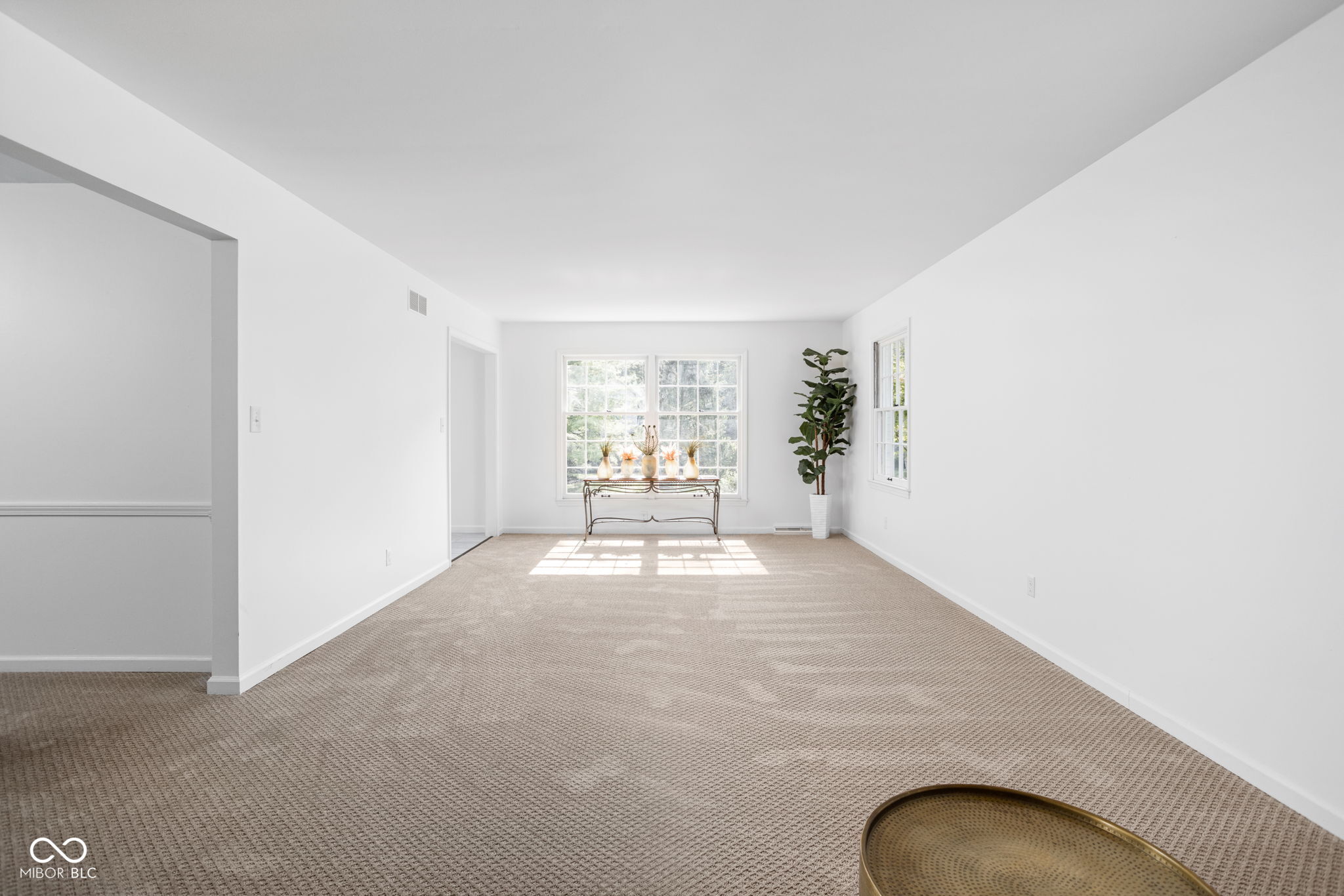 5250 Roland Drive Indianapolis, IN 46228 - Photo 8 of 50