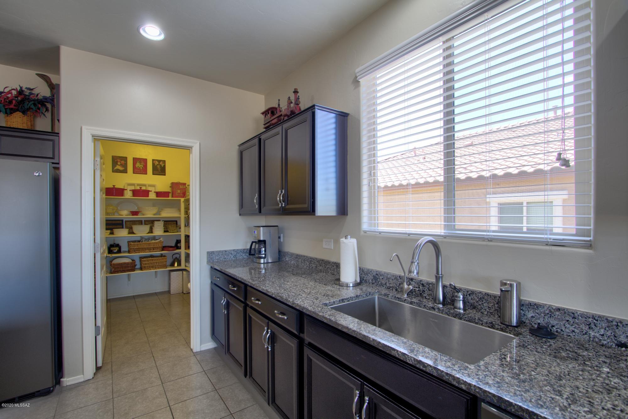 38622 South Running Roses Lane Tucson, AZ 85739 - Photo 13 of 47 Gallery Image 13