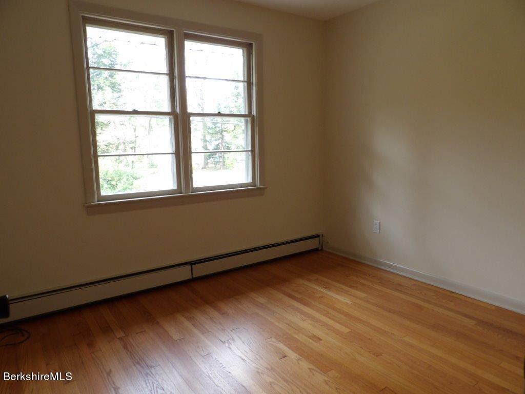 263 Barker Road Pittsfield, MA 01201 - Photo 13 of 24 100_1229