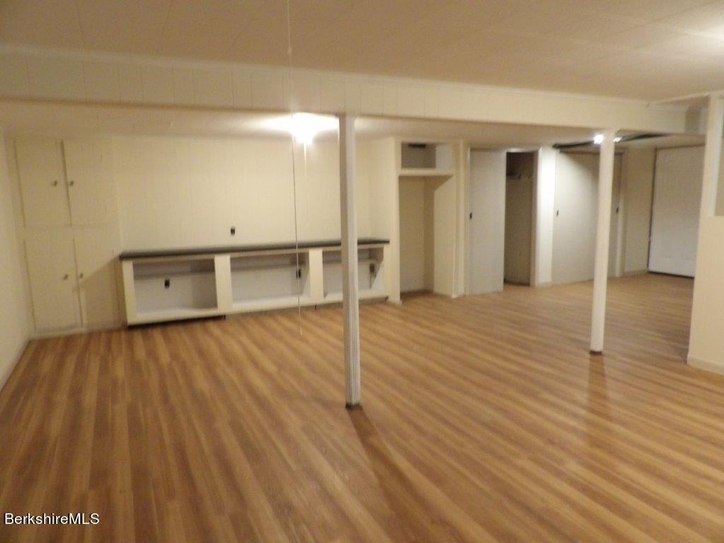 263 Barker Road Pittsfield, MA 01201 - Photo 19 of 24 100_1237
