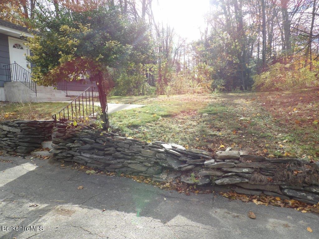 263 Barker Road Pittsfield, MA 01201 - Photo 24 of 24 100_1245