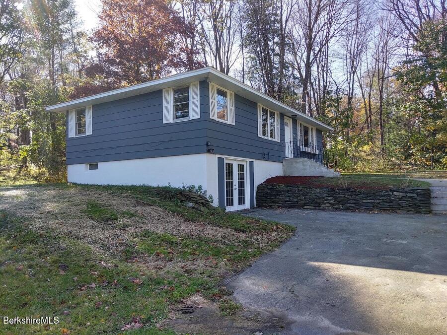 263 Barker Road Pittsfield, MA 01201 - Photo 5 of 24 side