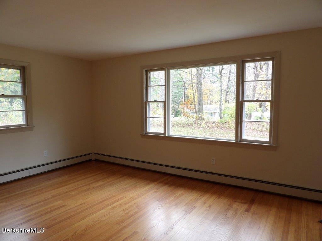 263 Barker Road Pittsfield, MA 01201 - Photo 8 of 24 100_1224