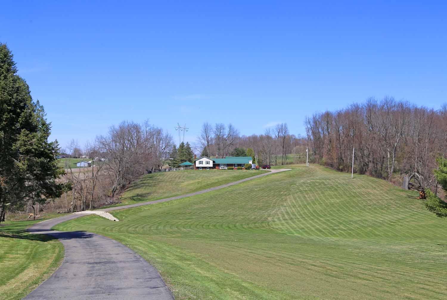 12061 Montgomery Road Fredericktown, OH 43019 - Photo 2 of 38 12061 Montgomery Road