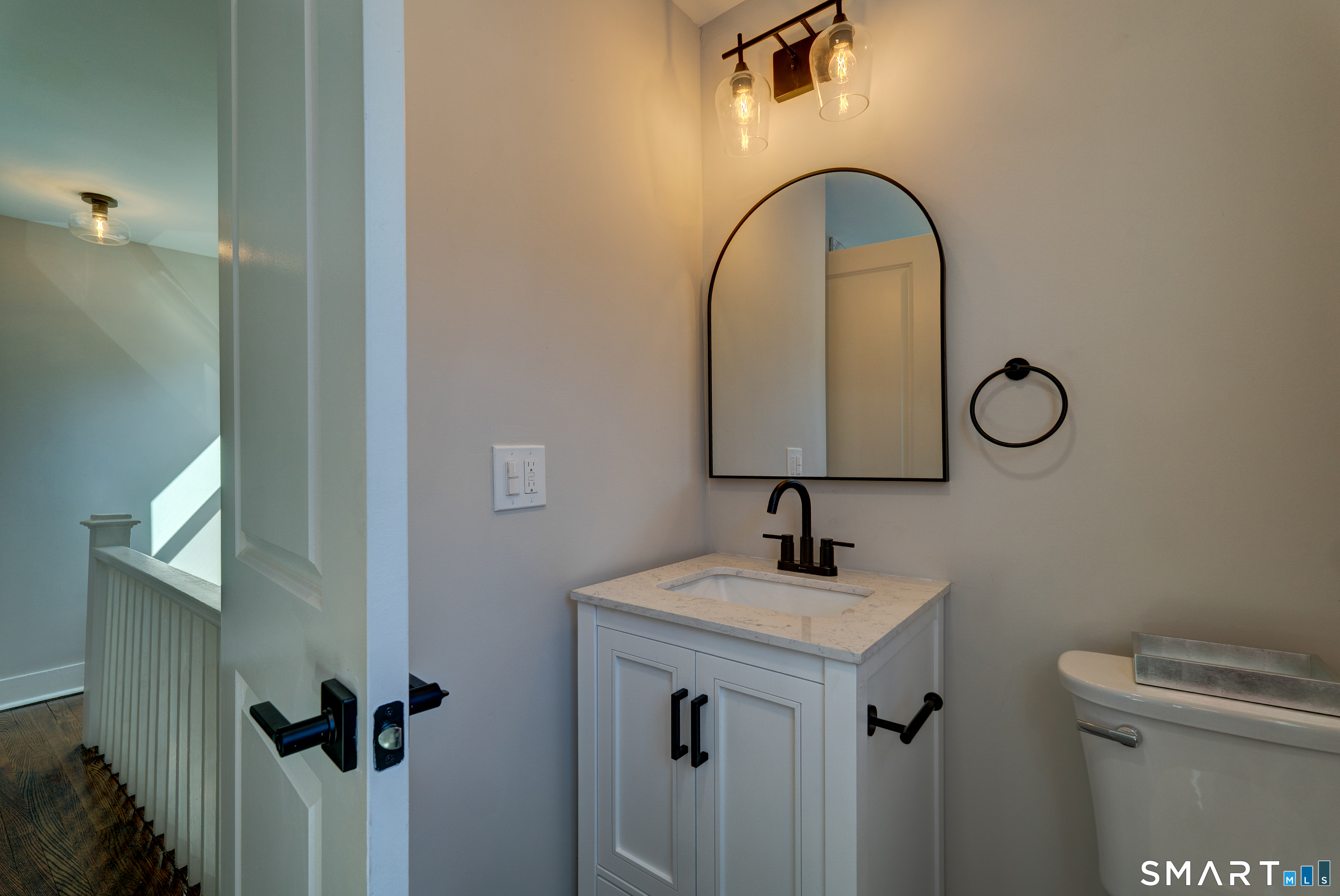 209 Augur Street Hamden, CT 06517 - Photo 12 of 21