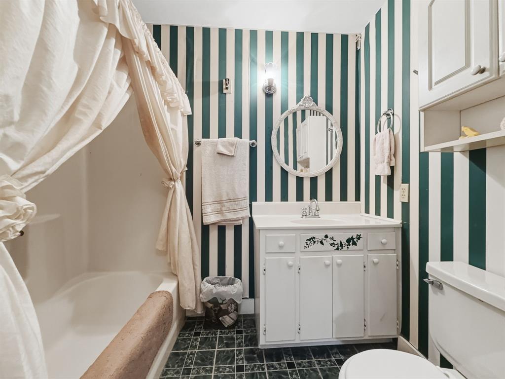 802 East Main Street Hamilton, TX 76531 - Photo 12 of 21