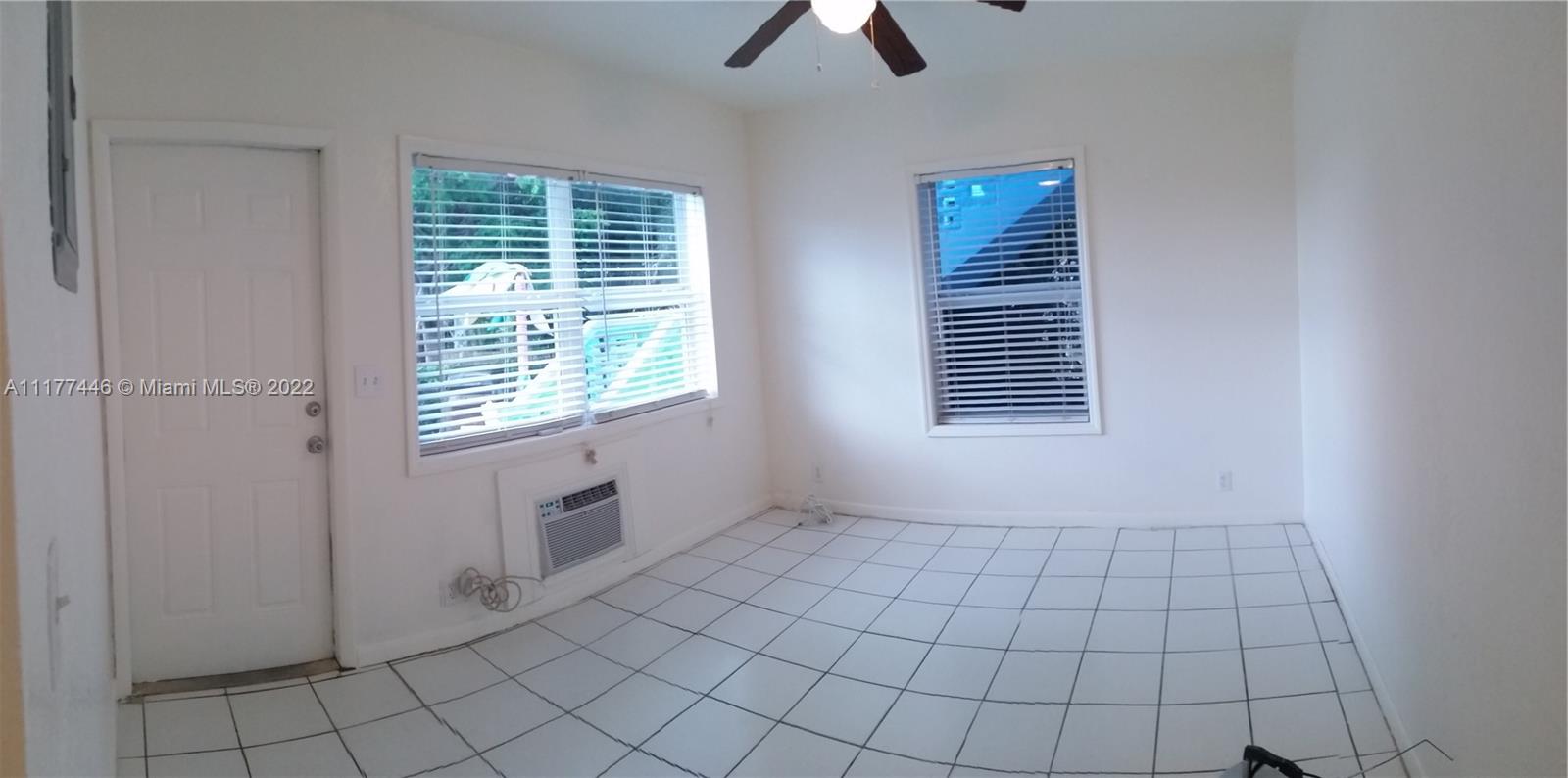 3408 Spring Street Pompano Beach, FL 33062 - Photo 11 of 18 Gallery Image 11