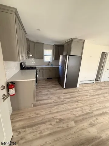 $2,200 | 545 Lexington Avenue, Unit 2, Clifton, NJ 07011