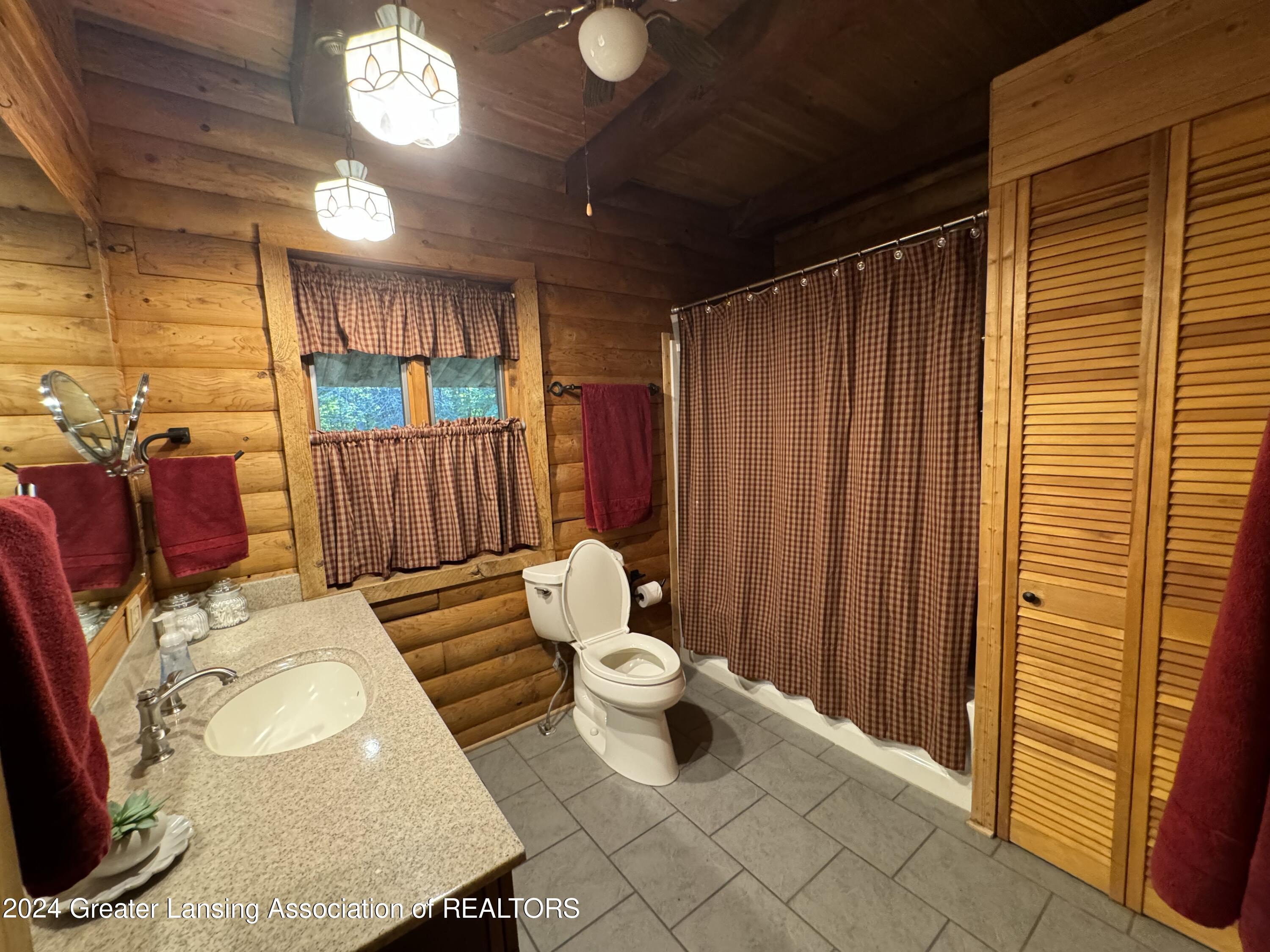 3622 South Onondaga Road Eaton Rapids, MI 48827 - Photo 28 of 54 IMG_8207