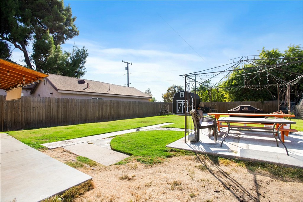 350 North Clifford Avenue Rialto, CA 92376 - Photo 15 of 18 a view of a bench in a park
