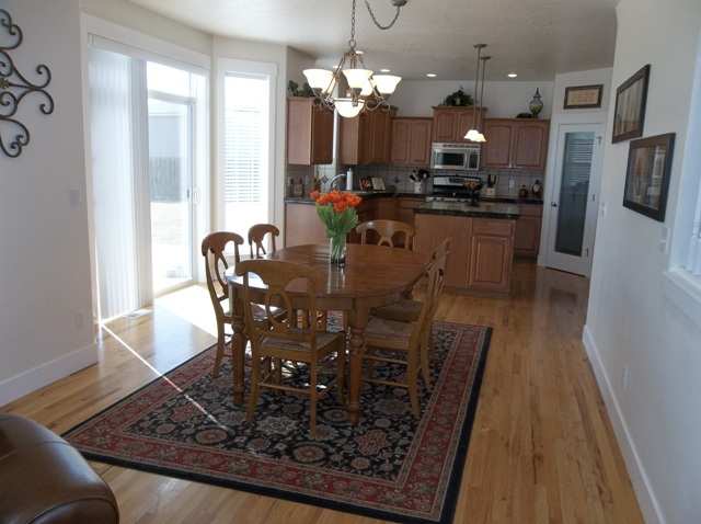 10003 Moss Lane Spokane, WA 99208 - Photo 3 of 8 Gallery Image 3