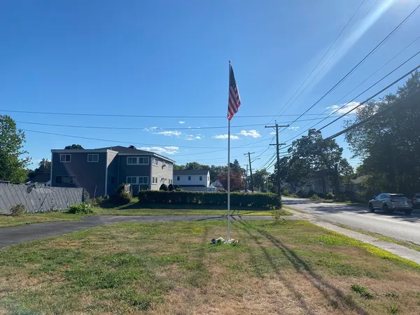 $639,900 | 90 Lowell Avenue, Haverhill, MA 01832