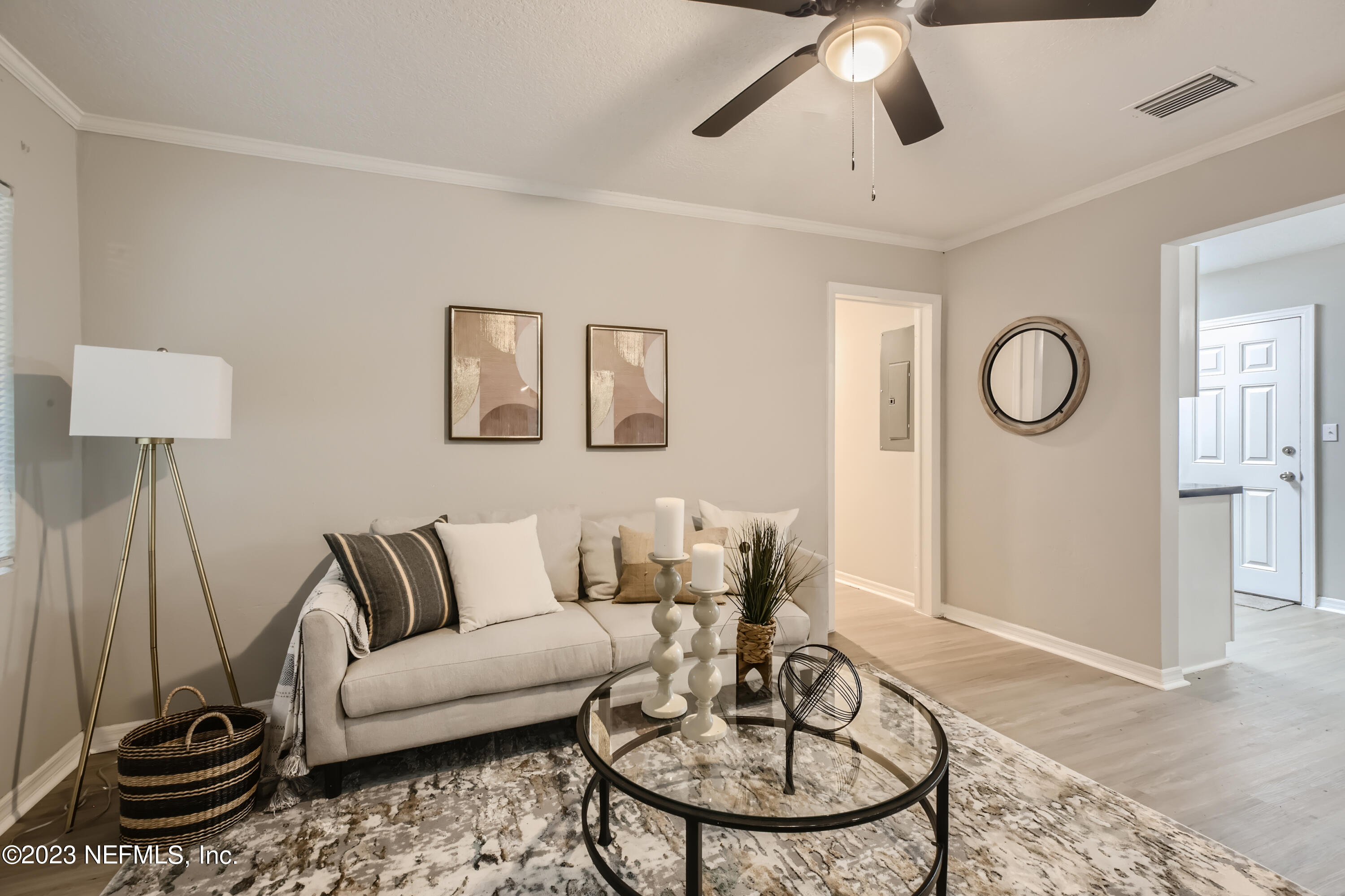 1611 Howard Road Jacksonville, FL 32218 - Photo 5 of 27 06 Living Room (3)