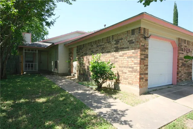 $1,395 | 12212 Alderbrook Drive, Unit A, Austin, TX 78758