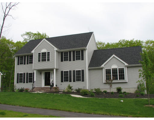 46 Highridge Road Bellingham, MA 02019 - Photo 1 of 11 Gallery Image 1