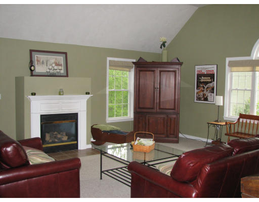 46 Highridge Road Bellingham, MA 02019 - Photo 7 of 11 Gallery Image 7