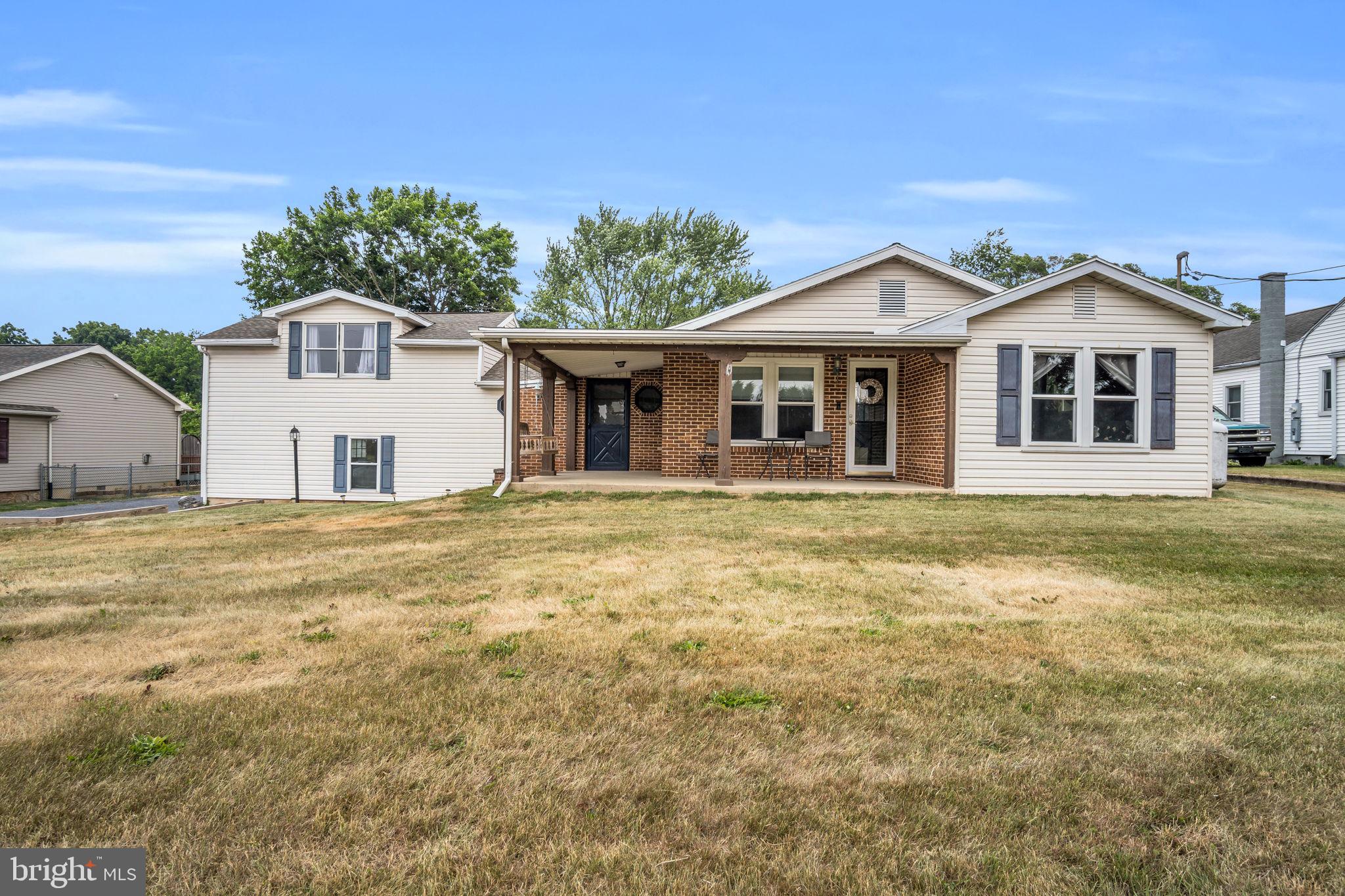 353 York Road Carlisle, PA 17013 - Photo 1 of 38 Gallery Image 1