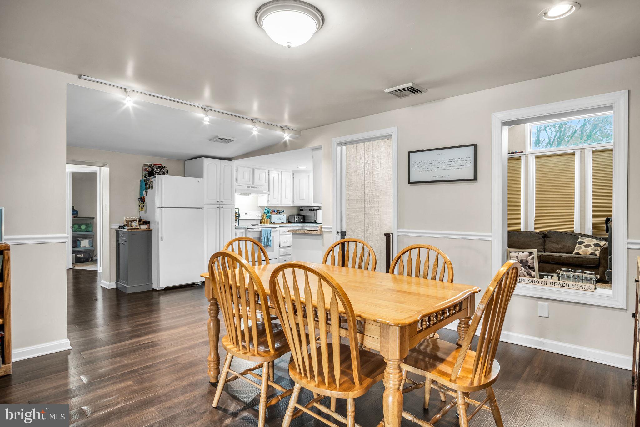 353 York Road Carlisle, PA 17013 - Photo 17 of 38 Gallery Image 17