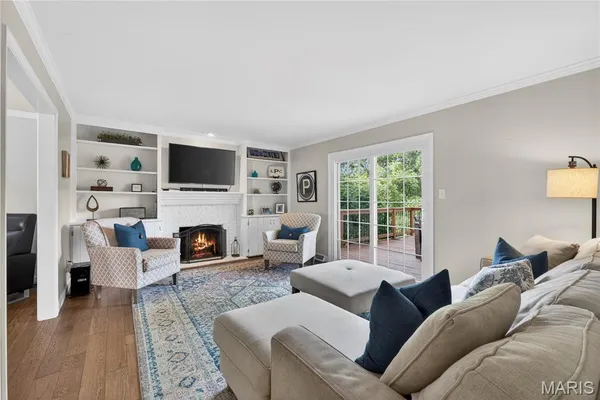 $675,000 | 12847 Haw Thicket Lane, Des Peres, MO 63131