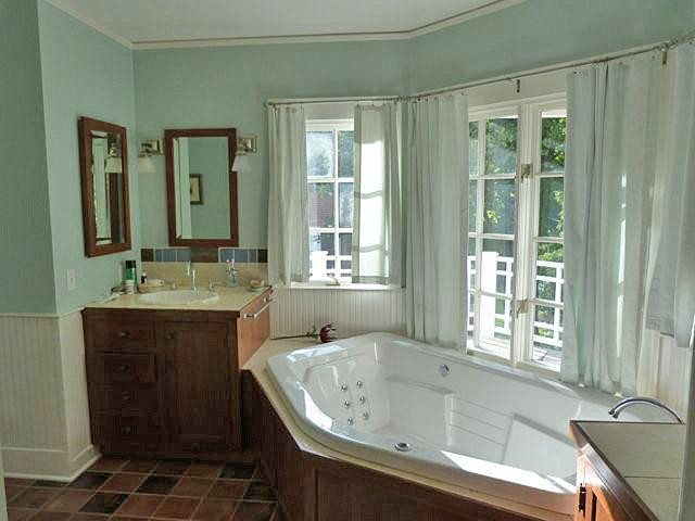 1801 Hermitage Road Ann Arbor, MI 48104 - Photo 10 of 10 Photo 10