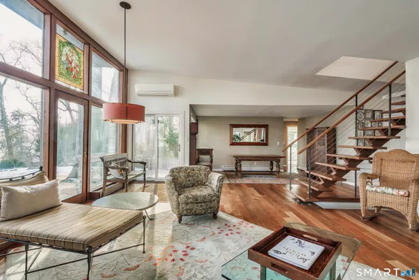$2,250,000 | 31 Splitrock Road, Norwalk, CT 06854