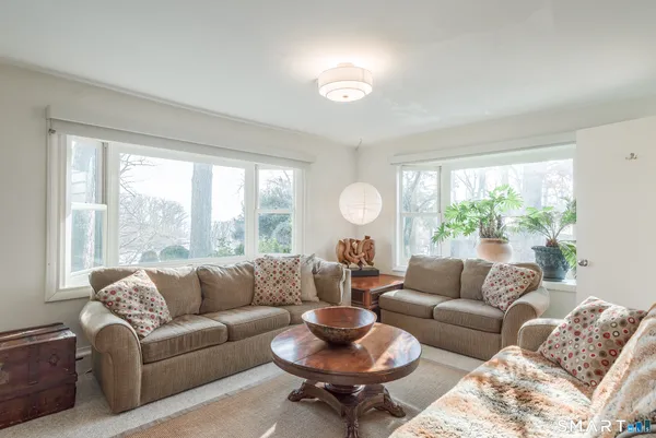 $2,250,000 | 31 Splitrock Road, Norwalk, CT 06854