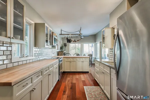 $2,250,000 | 31 Splitrock Road, Norwalk, CT 06854
