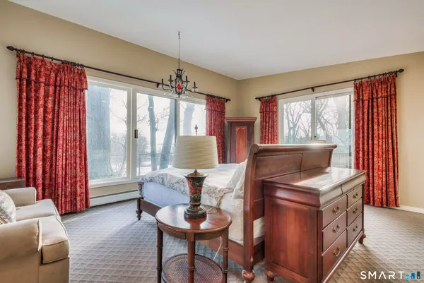 $2,250,000 | 31 Splitrock Road, Norwalk, CT 06854