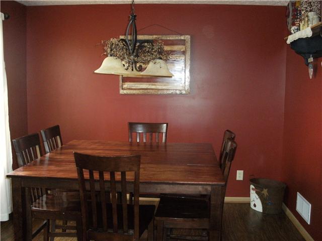 28051 Kime-Holderman Road Circleville, OH 43113 - Photo 3 of 9 Gallery Image 3