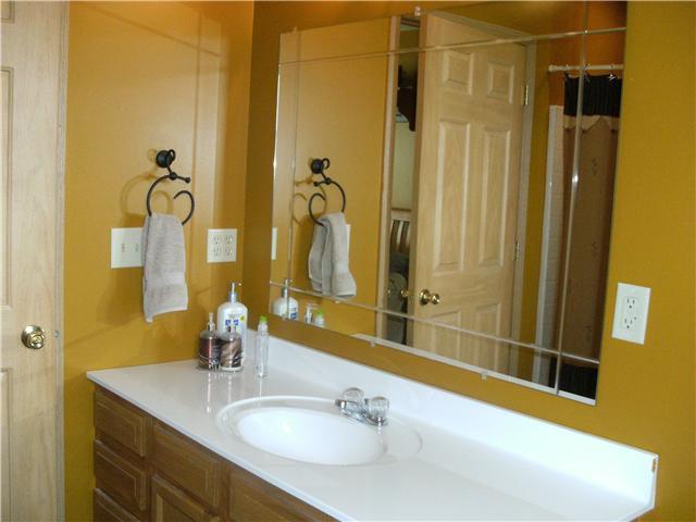 28051 Kime-Holderman Road Circleville, OH 43113 - Photo 6 of 9 Gallery Image 6