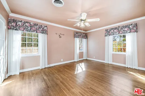 $1,495,000 | 118 Evergreen Street, Burbank, CA 91505