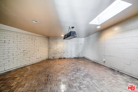 $1,495,000 | 118 Evergreen Street, Burbank, CA 91505