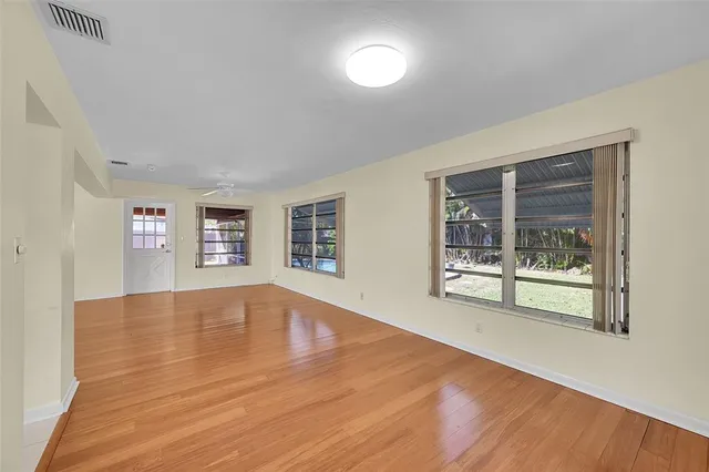 $3,800 | 881 Zinnia Lane, Plantation, FL 33317