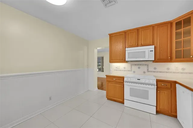 $3,800 | 881 Zinnia Lane, Plantation, FL 33317