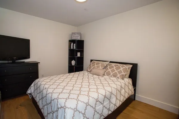 $3,500 | 250 Meridian Street, Unit 305, Boston, MA 02128