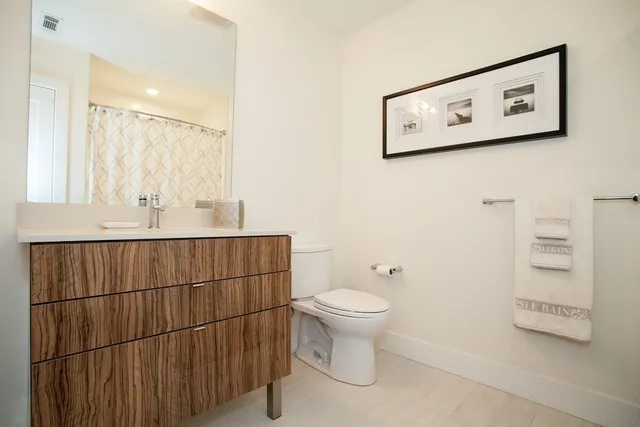 $3,500 | 250 Meridian Street, Unit 305, Boston, MA 02128