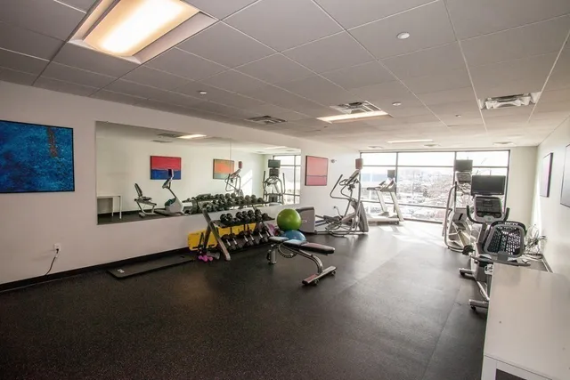 $3,500 | 250 Meridian Street, Unit 305, Boston, MA 02128