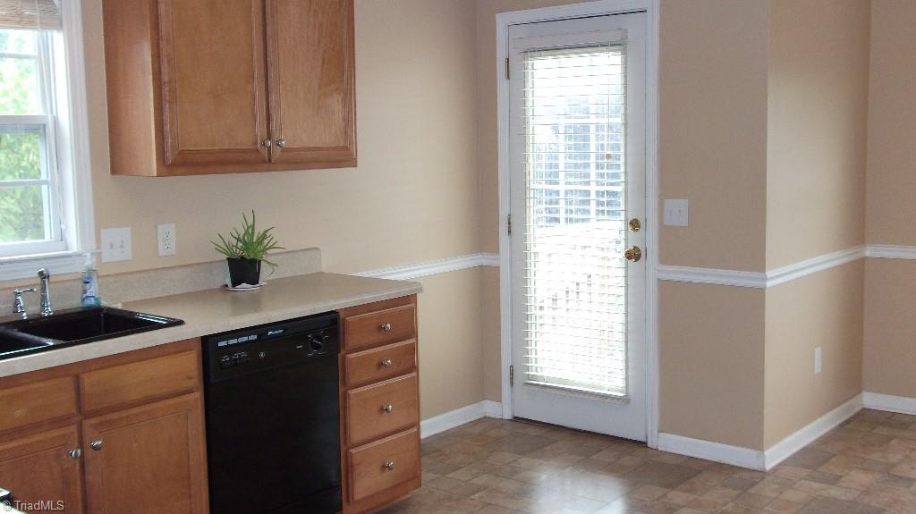 6048 Old Plank Road High Point, NC 27265 - Photo 8 of 22 Gallery Image 8