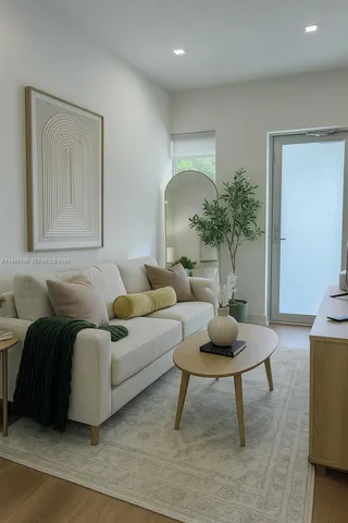 $3,150 | 1535 West Avenue, Unit 3, Miami Beach, FL 33139