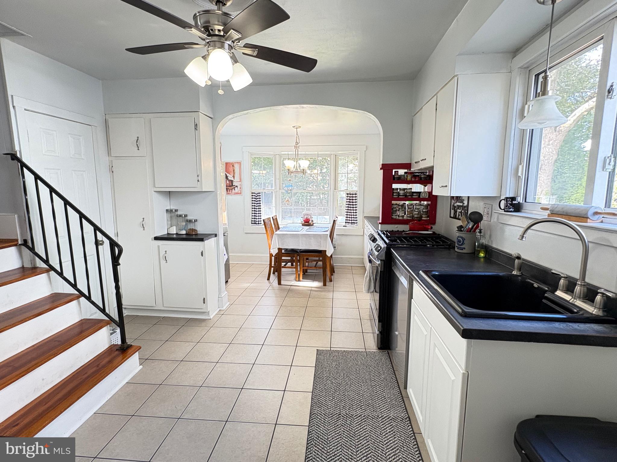 123 West Browning Road Collingswood, NJ 08108 - Photo 18 of 48 Kitchen with Breakfast room