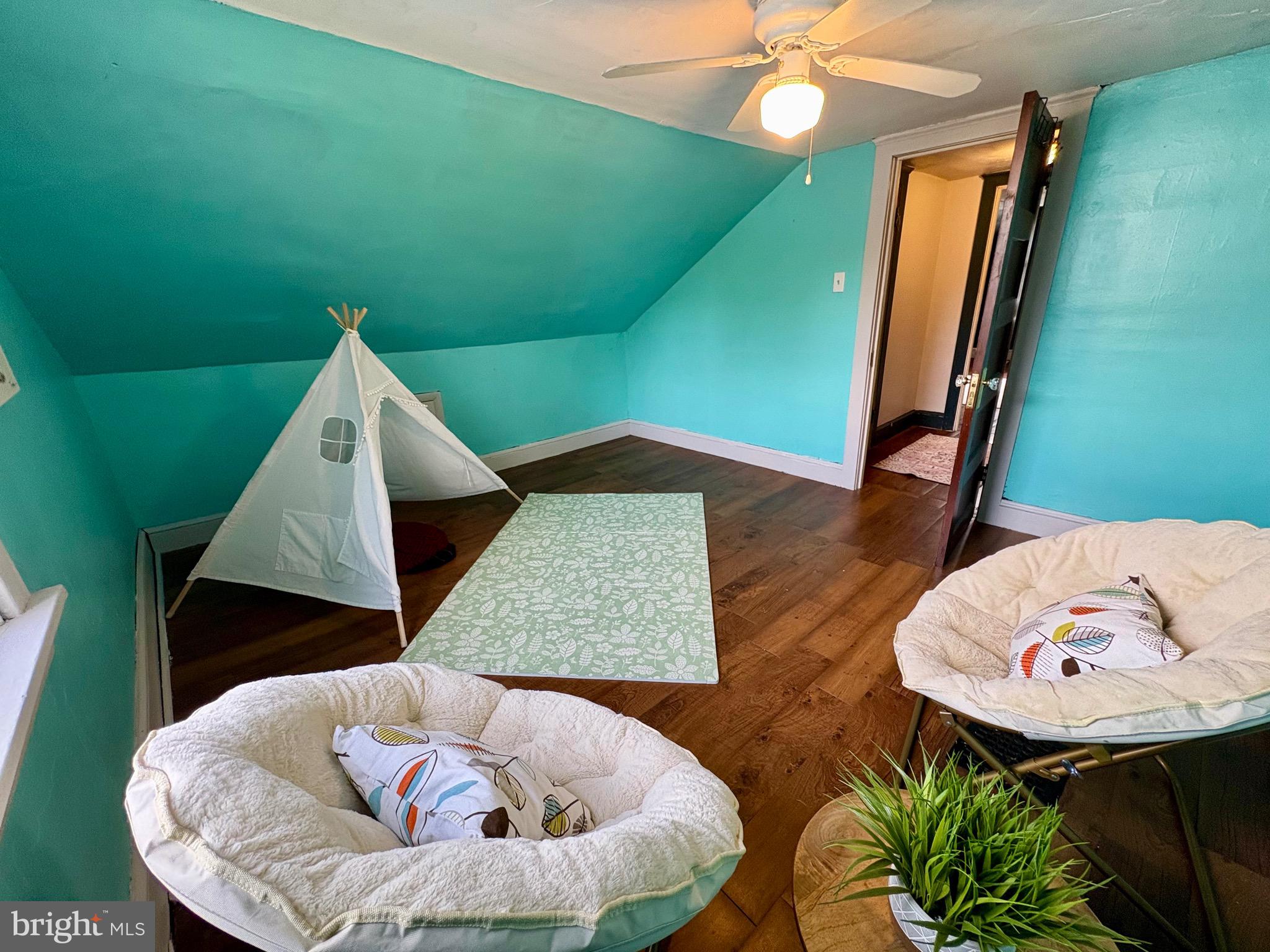 123 West Browning Road Collingswood, NJ 08108 - Photo 39 of 48 3rd floor Bonus Room