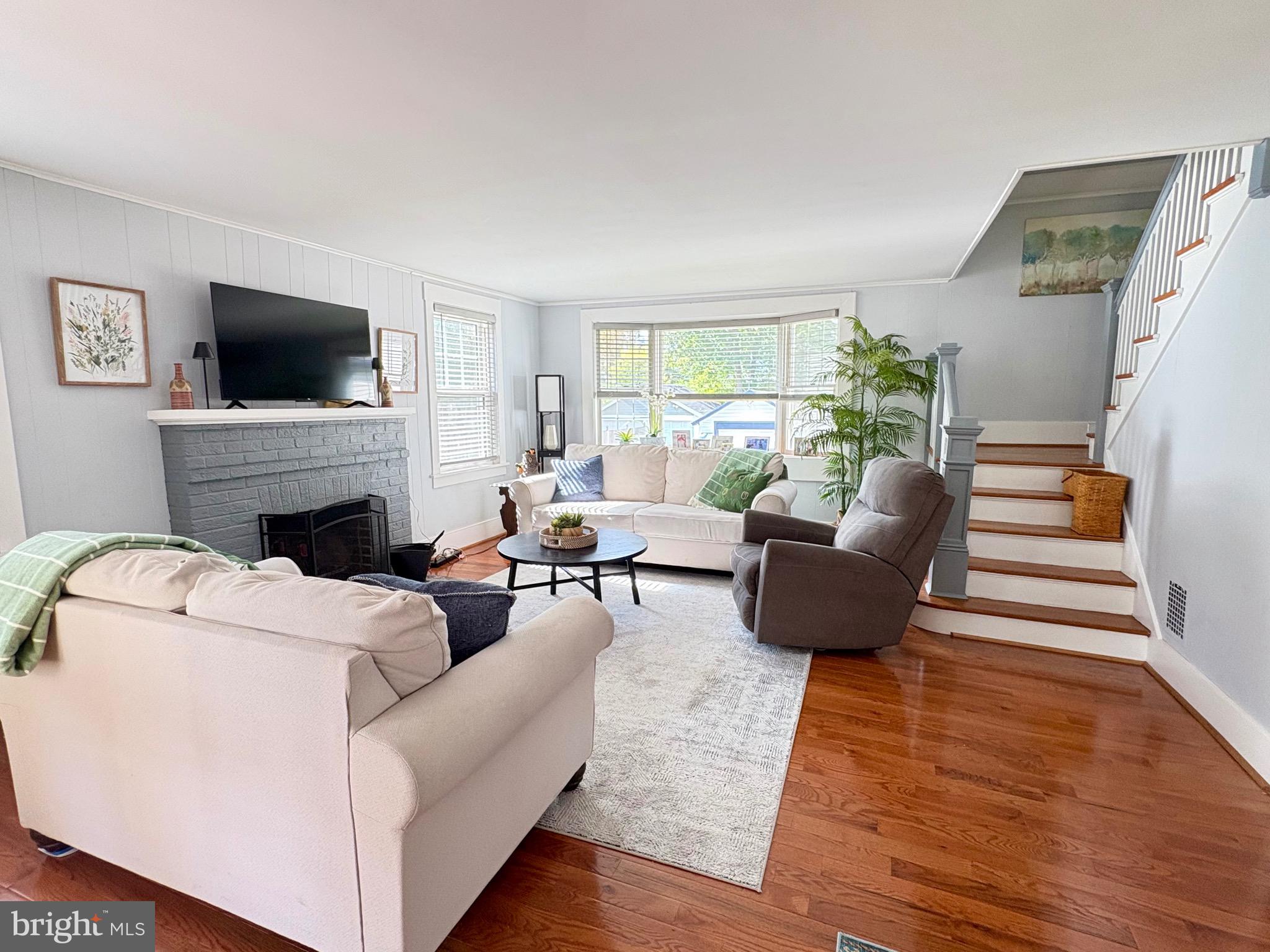 123 West Browning Road Collingswood, NJ 08108 - Photo 8 of 48 Living room