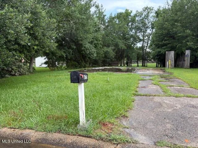 $16,000 | 675 Atwood Drive, D'Iberville, MS 39540