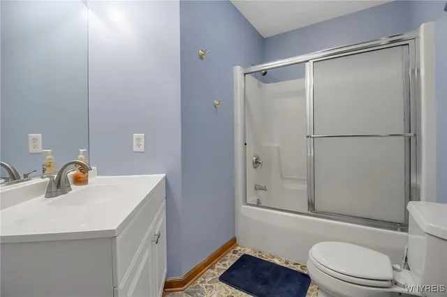 $717,777 | 6553 Vermont Hill Road, Wales, NY 14139