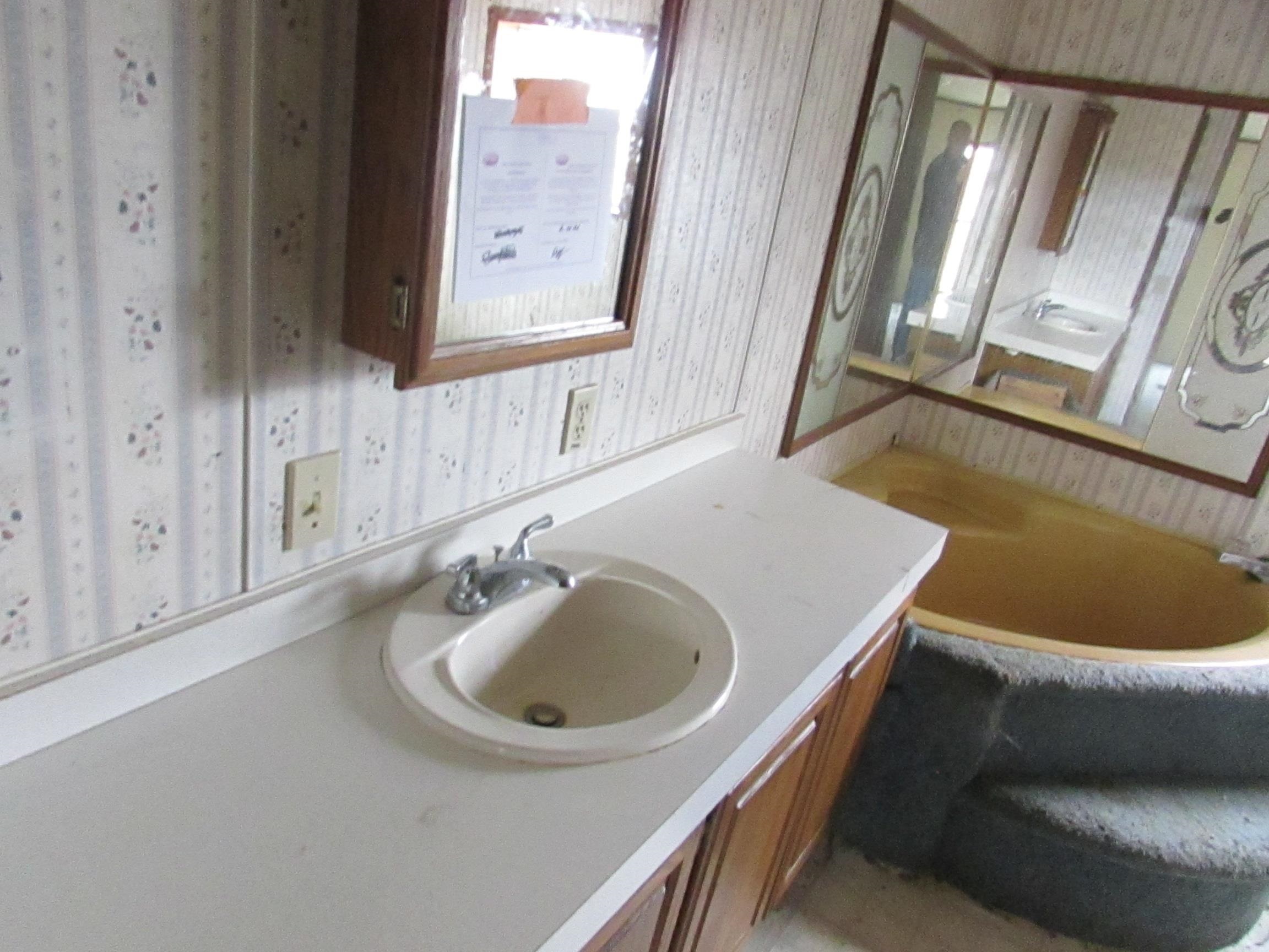 6077 Hibbard Road Corunna, MI 48817 - Photo 27 of 35