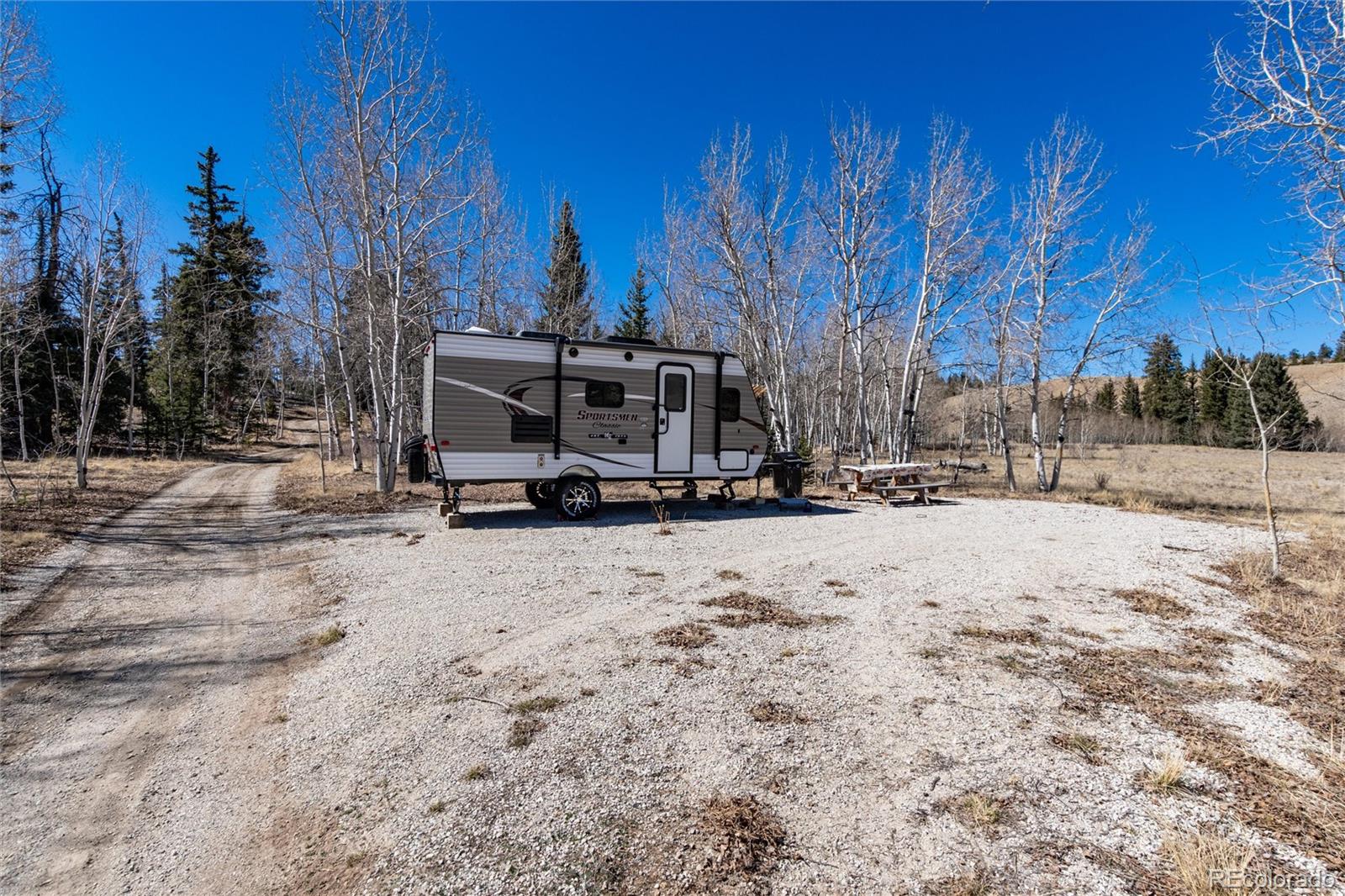 683 Latigo Loop Hartsel, CO 80449 - Photo 11 of 34