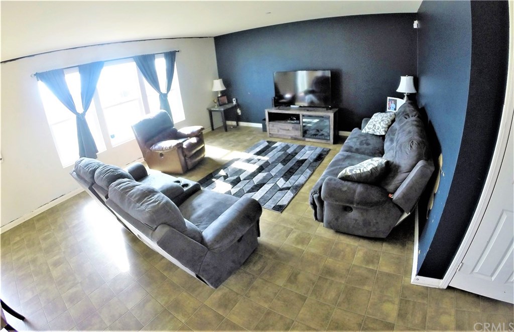7483 Silverspot Road Riverside, CA 92507 - Photo 3 of 17 Gallery Image 3