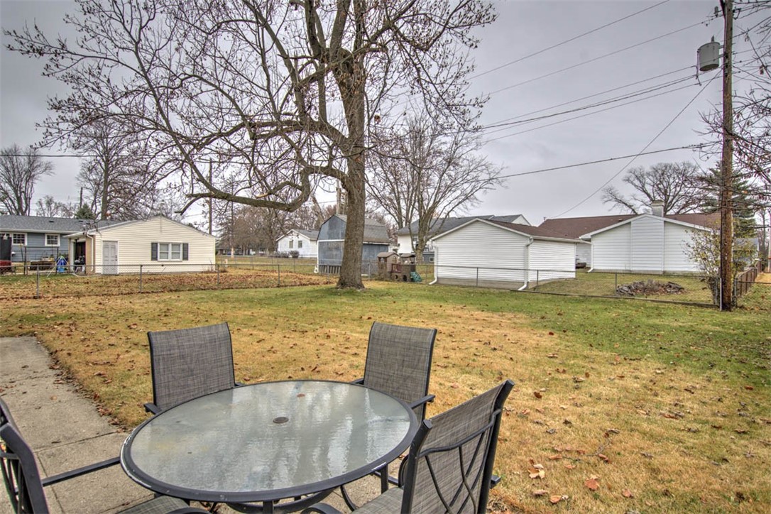 1922 South Lost Bridge Road Decatur, IL 62521 - Photo 20 of 22 Gallery Image 20
