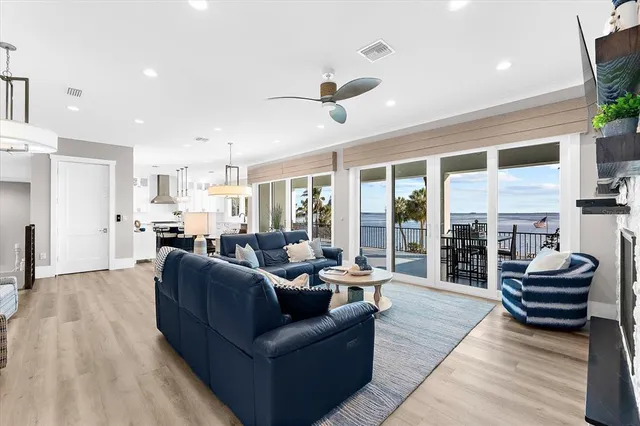 $3,870,300 | 110 Carlyle Drive, Palm Harbor, FL 34683