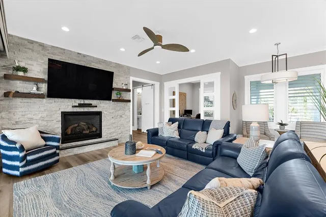 $3,870,300 | 110 Carlyle Drive, Palm Harbor, FL 34683